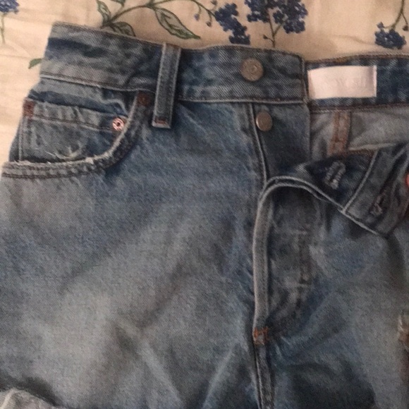 Boyish by Her Cut-off Button-up Jean Shorts - Picture 2 of 7